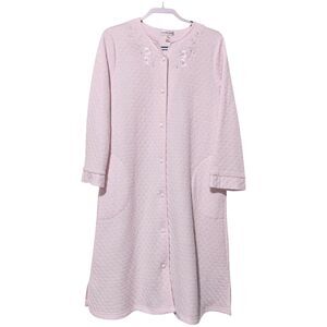 Miss Elaine Housecoat Floral Robe M Medium Pink Snap Muu Muu Warm Nightgown Long